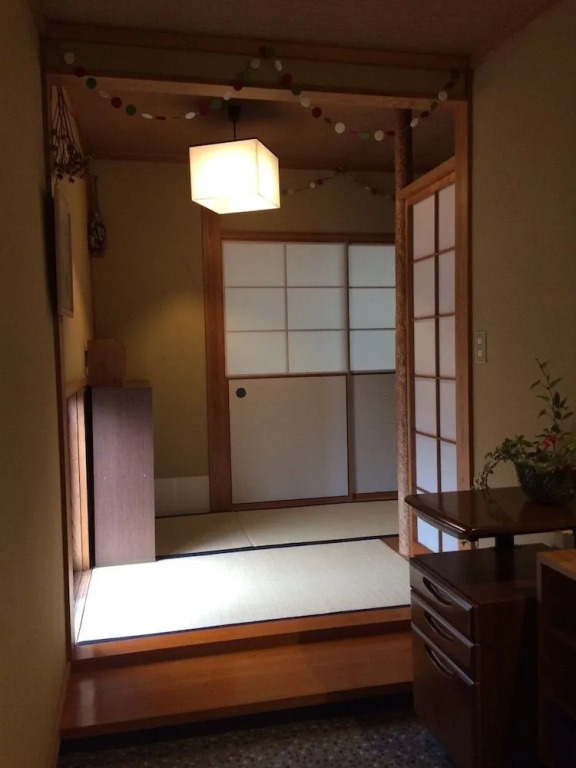 Yasuragi Guest House & Bar