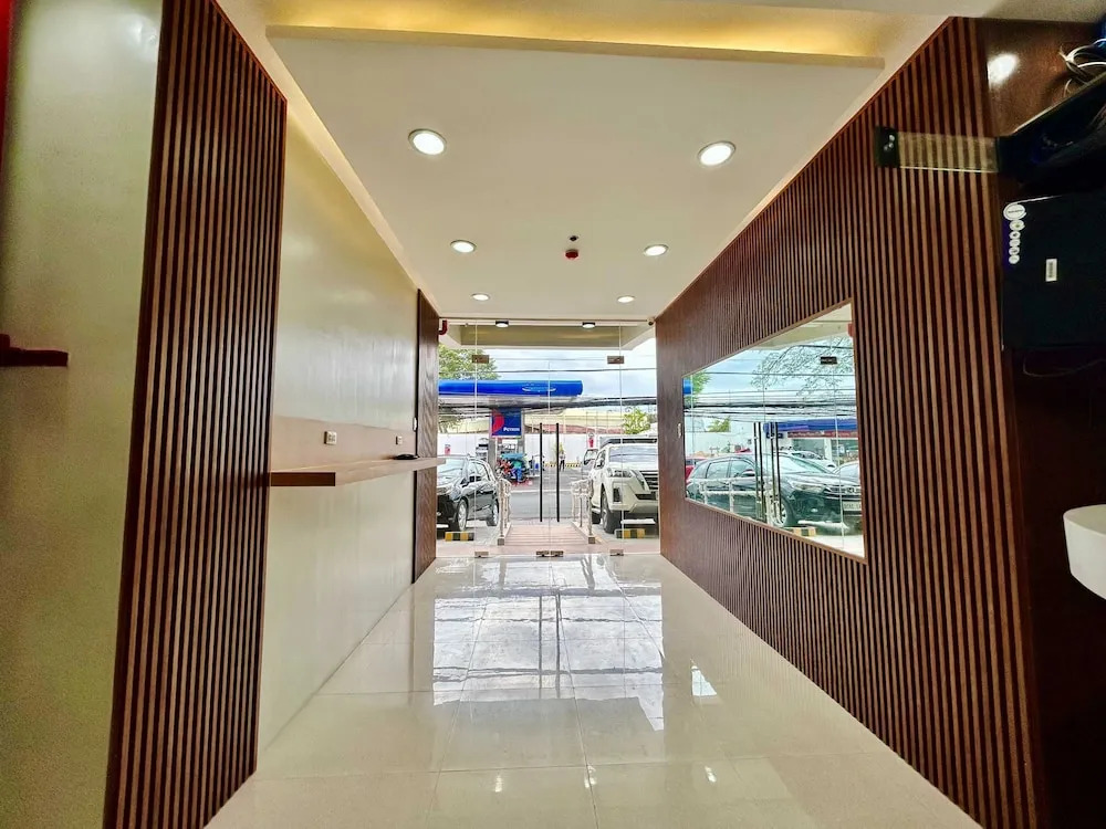 OYO 1045 Rayjan Apartelle