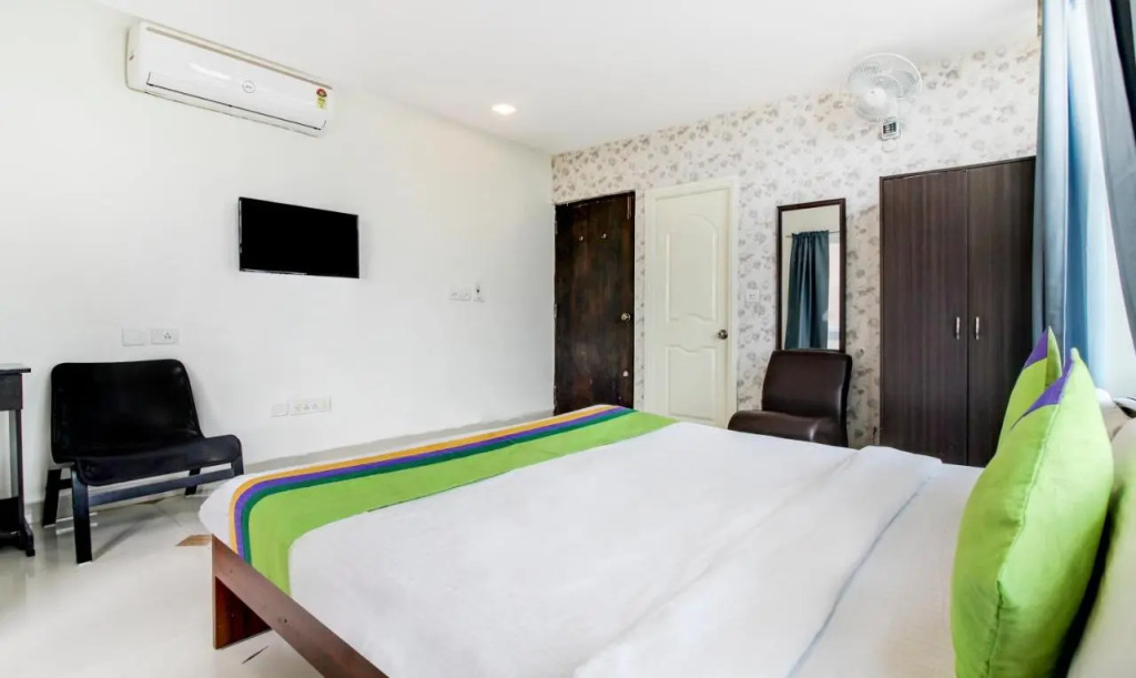 Treebo Srico, Banjara Hills