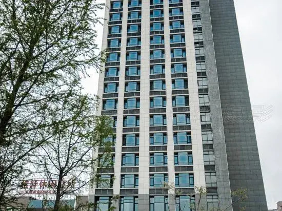 Ningbo Qianwan New Zone Haiyue Huantu NANYUAN INN Hotel (Dazhong Square)