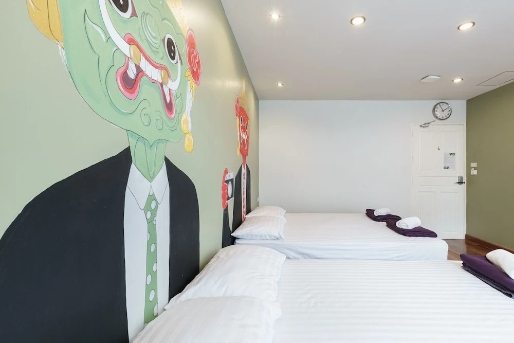 99 Hostel