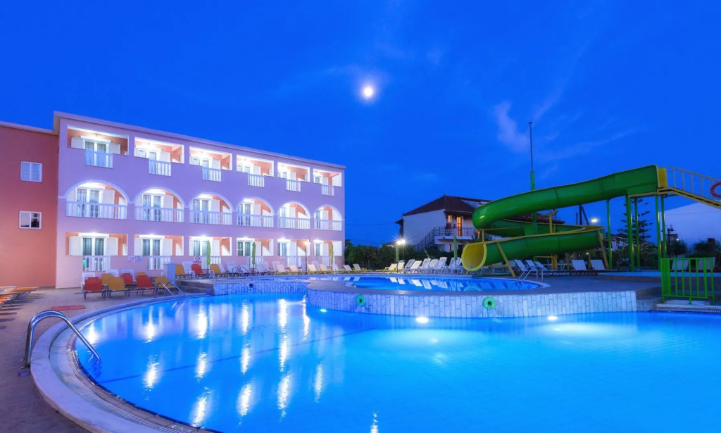 Savvas-Deval Hotel
