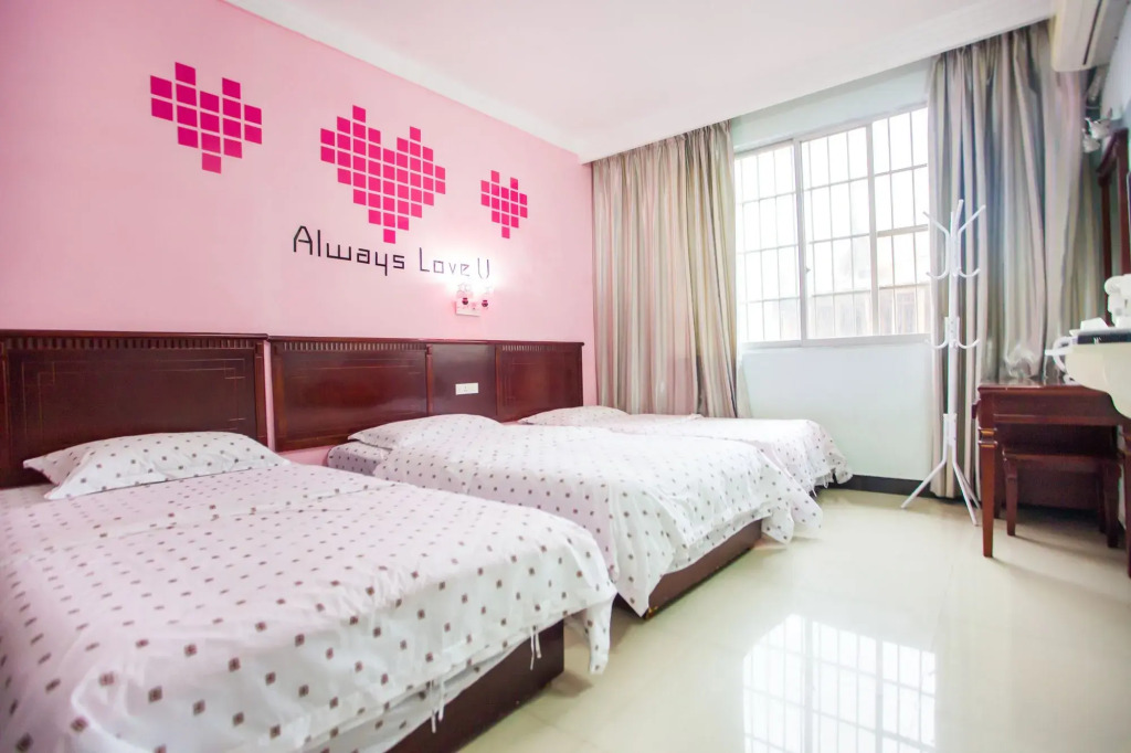 Yang Shuo Green Mountain Hotel