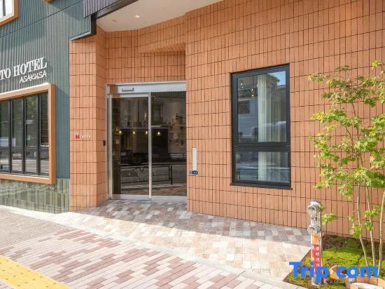 the Moto Hotel Asakusa