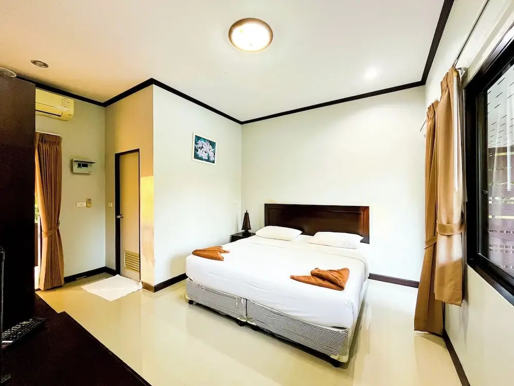 Leamsai Beach Resort