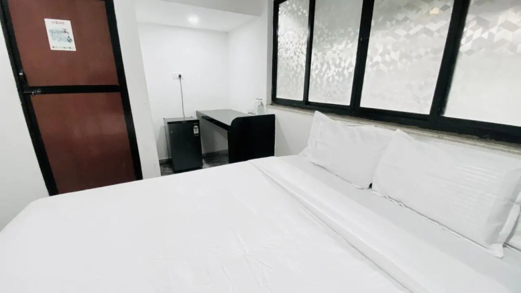 BSG Stay Calangute Beach Road Goa Hotel