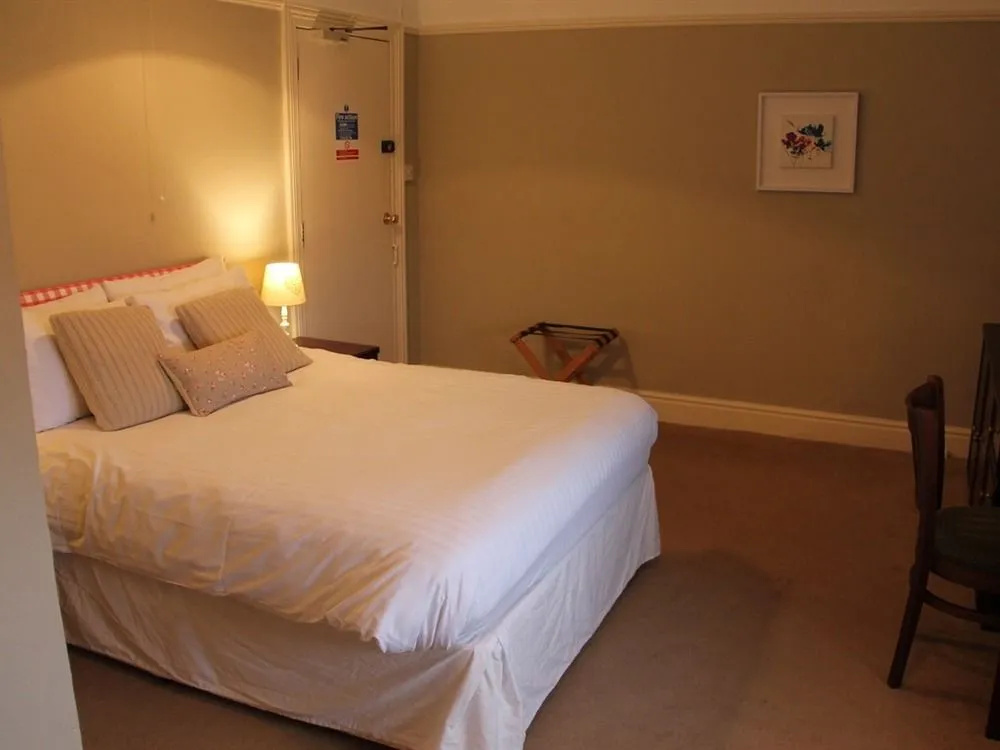 The White Horse Inn