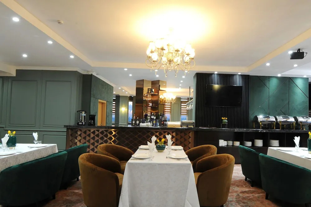 UB Grand Hotel