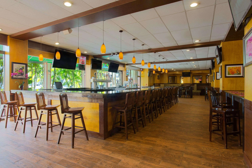 Ramada by Wyndham Tampa Westshore Airport South