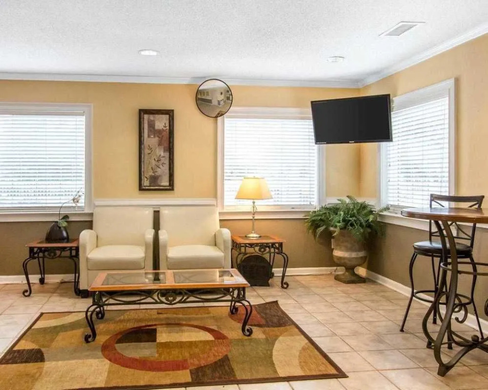 Suburban Extended Stay Hilton Head
