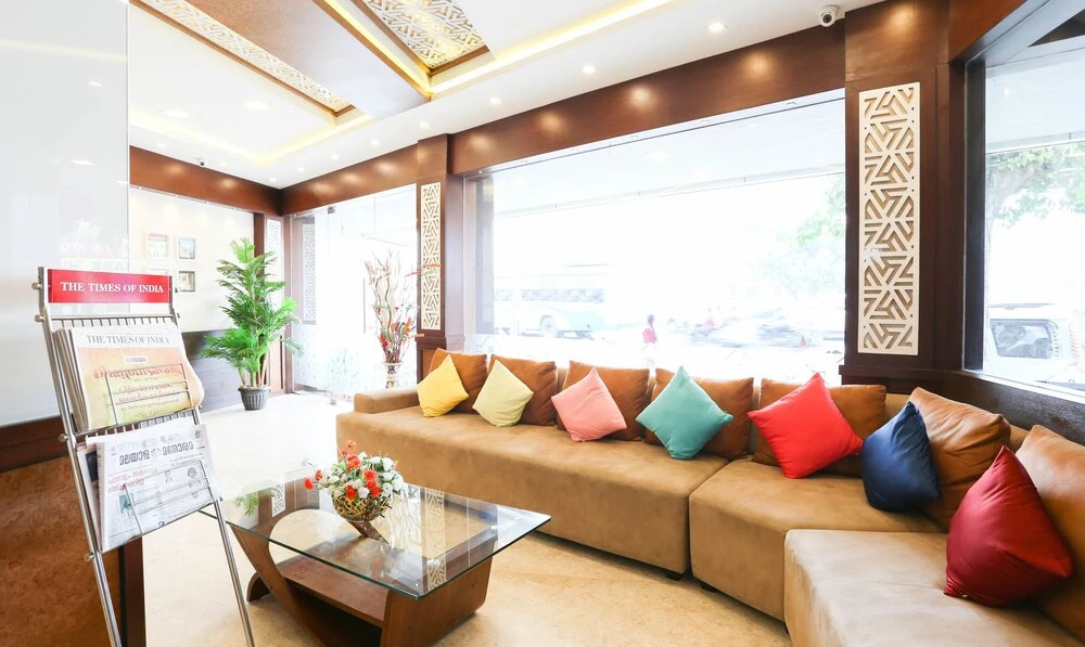 Treebo Emirates Residency