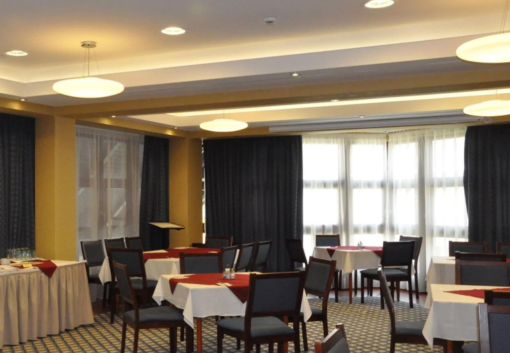 Centrum Hotel