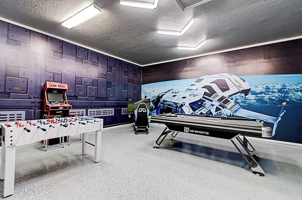 Private Pool & Game Room Family Retreat at Windsor Cay