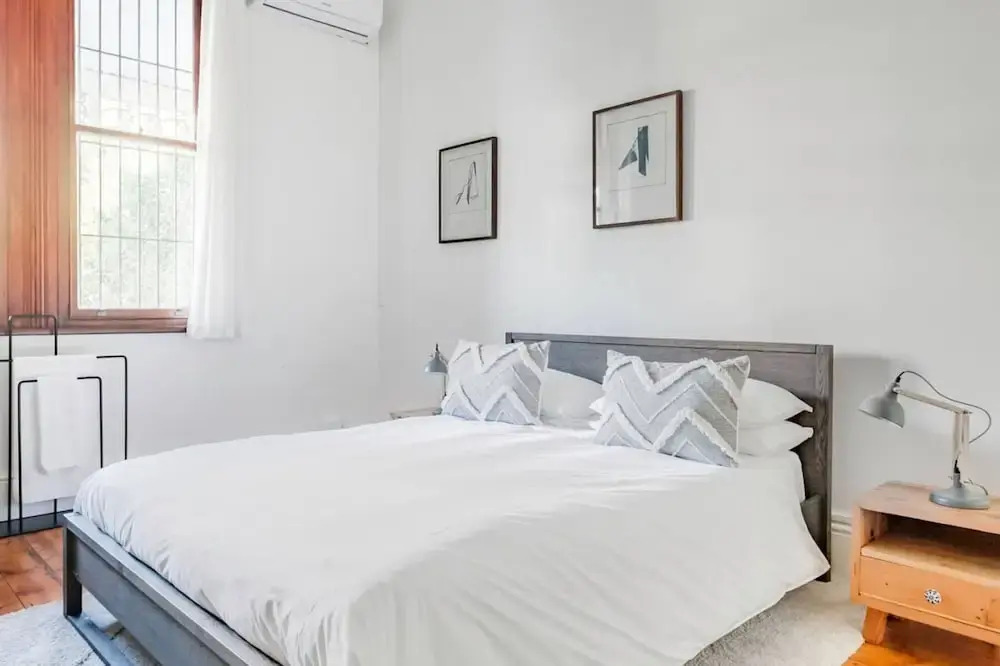 Spacious 3-bed Sunlit Comfort Power Backup