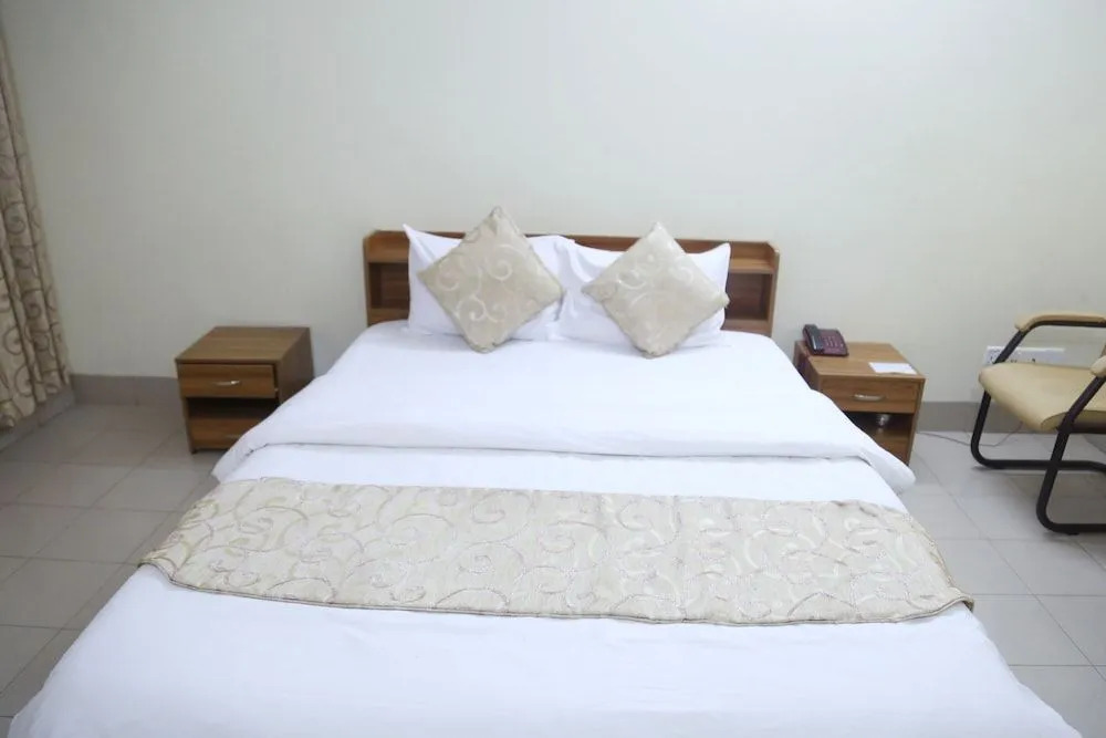 Hotel Golden City