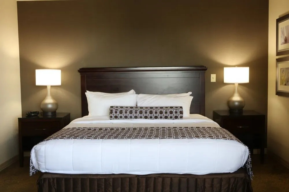 Ramada Plaza Cincinnati Sharonville