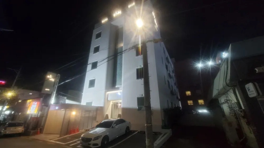 Anook Hotel Osan