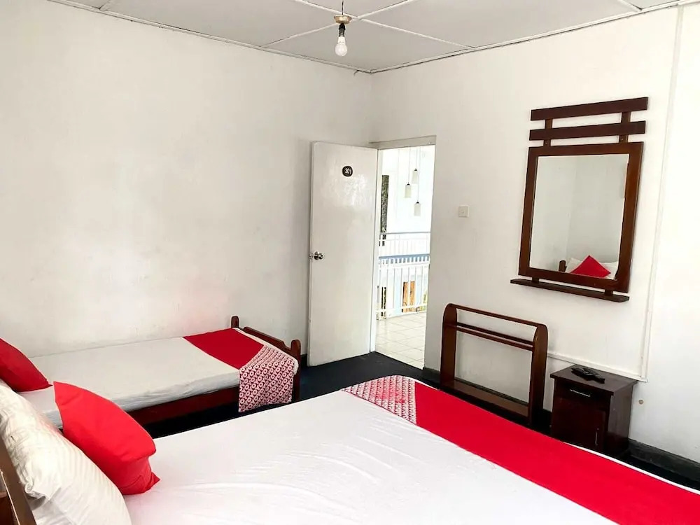 Layathraa Kandy