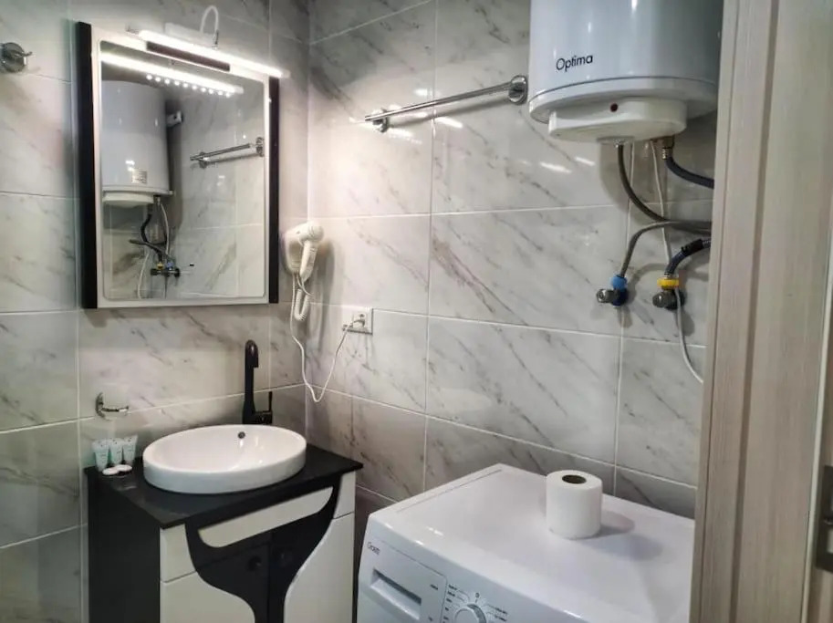 Leo Group Apartment 11-227A Sunrise Batumi