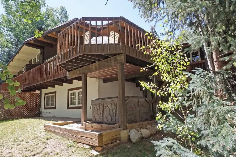 Davos Trail 2586 East - 5 Br Home