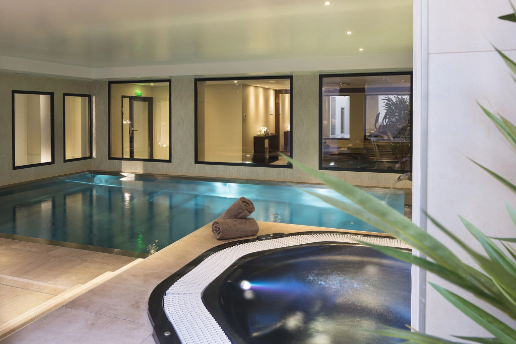 Hôtel & SPA Oceania LUnivers Tours