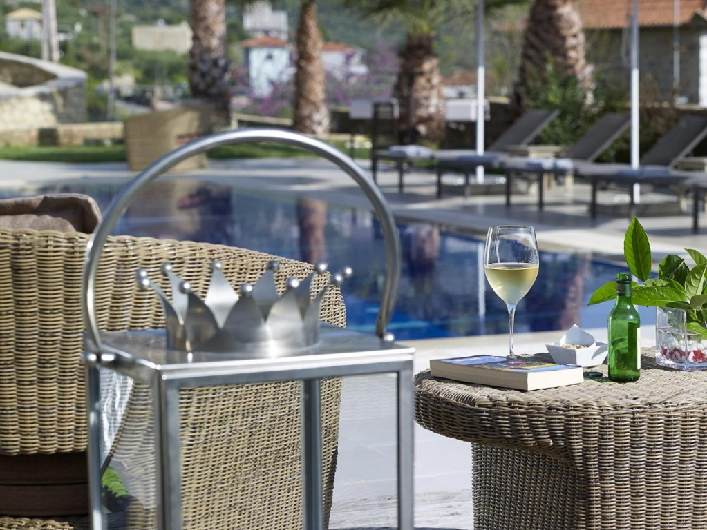 Anaxo Resort