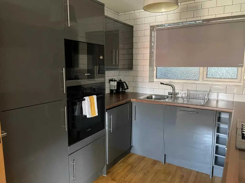 Best Priced Apartment In Hull 3