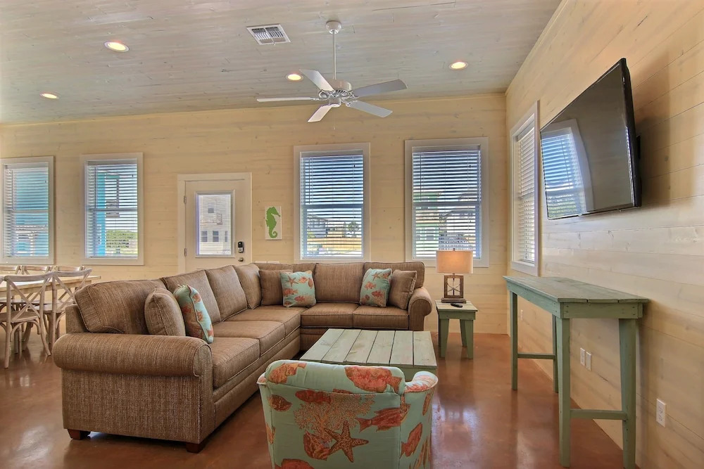 Dune Our Thing Gv622 4 Bedrooms 4.5 Bathrooms Home
