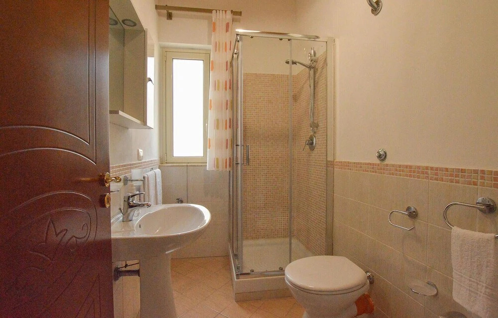 Beautiful Apartment in San Leone With Wifi and 2 Bedrooms