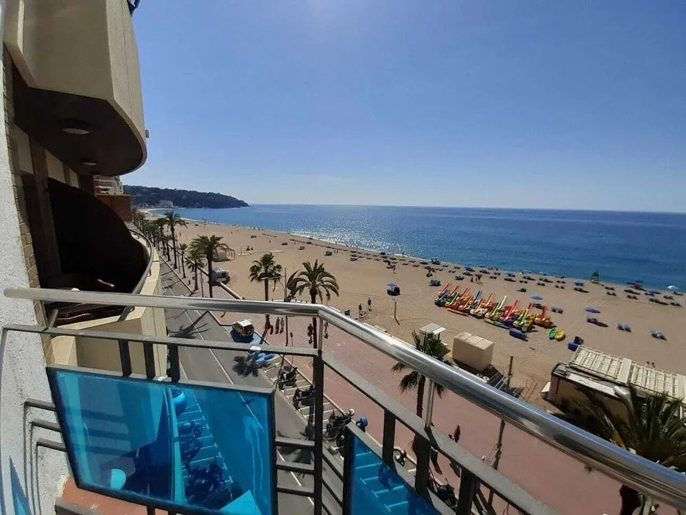 Hostal Lloret Playa