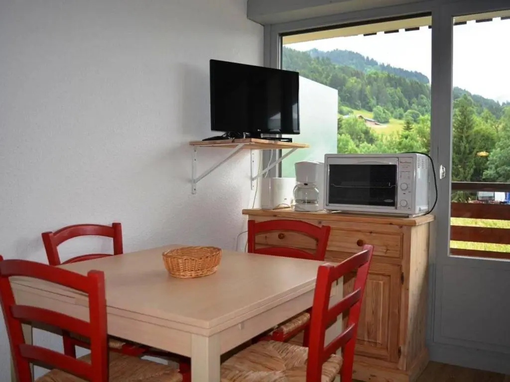 Appartement Le Grand-Bornand, 1 pièce, 4 personnes - FR-1-241-176