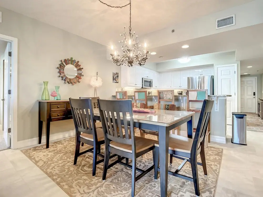 Oceanwalk Jr Penthouse Close to Pool Beach Access Ow14 604