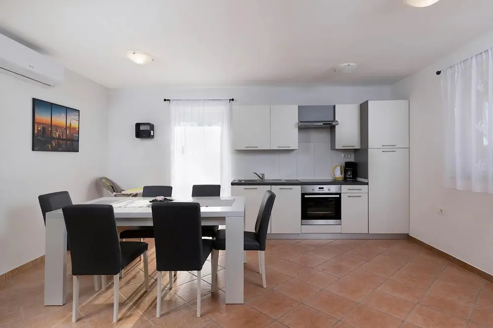 Villa With 4 Bedrooms in Medulin, With Private Pool, Enclosed Garden and Wifi