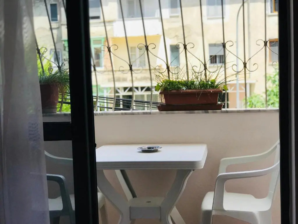City Rooms and Studio Apartments