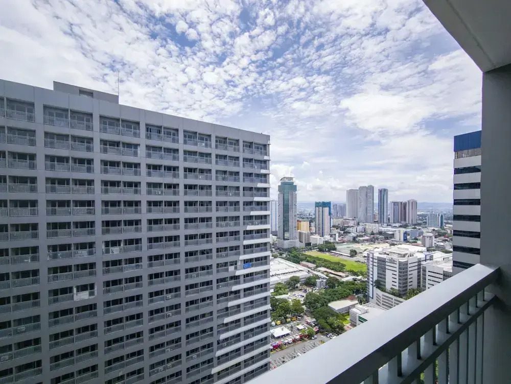 GemstoneBR in SMDC Fame Residences