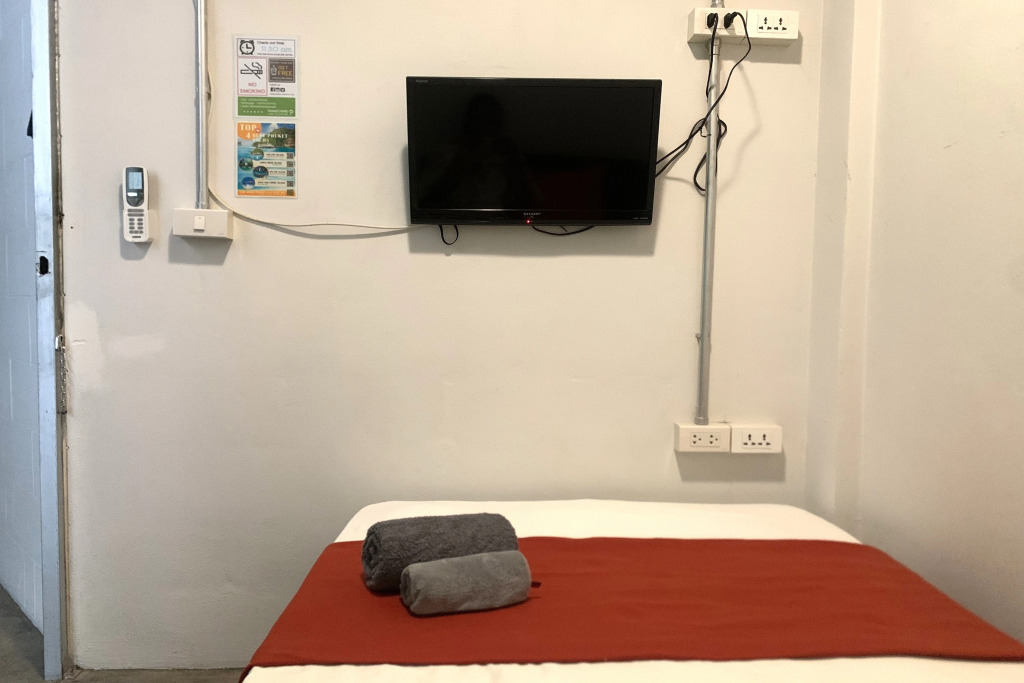 Sleep Sheep Phuket Hostel SHA