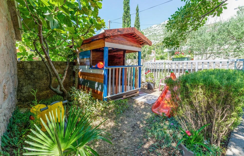 Awesome Home In Starigrad