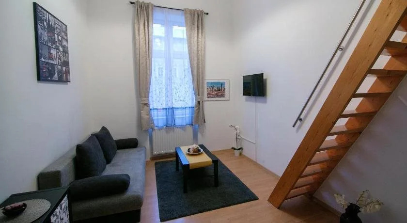 Interflat Hostel  Apartments