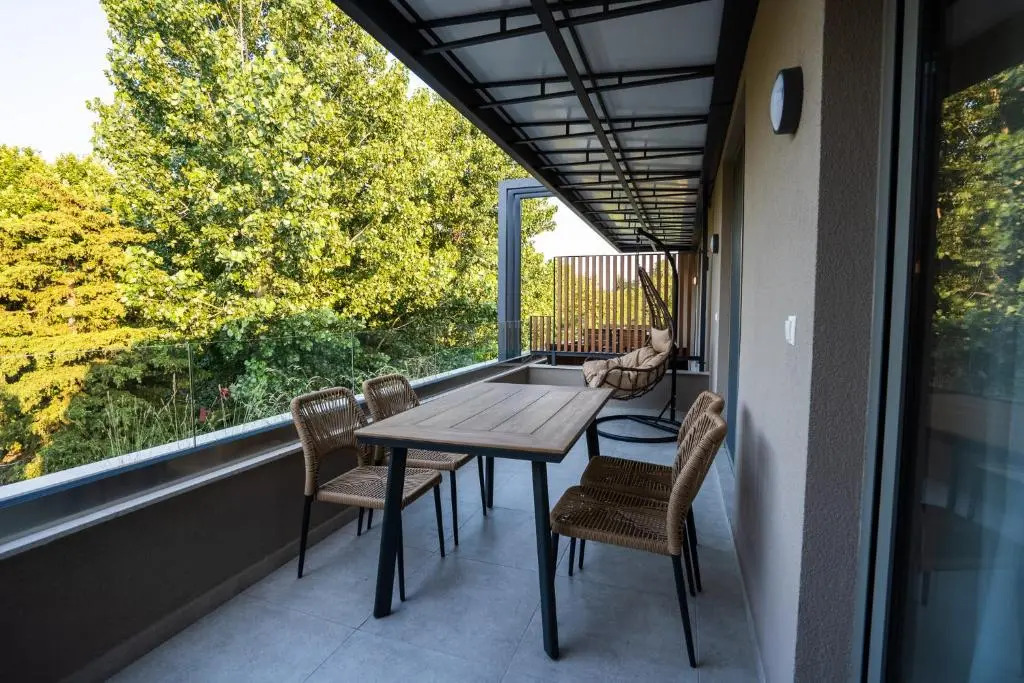 Funtuki Seaside Apartments