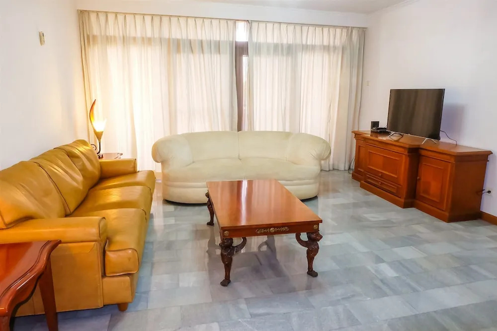 3 Bedrooms Luxury Senopati SCBD Apartment by Travelio