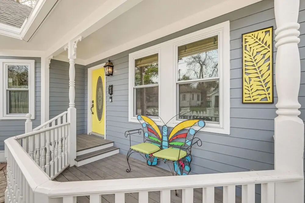 Brenham Rental w/ Deck & Yard < 1 Mi to Downtown!