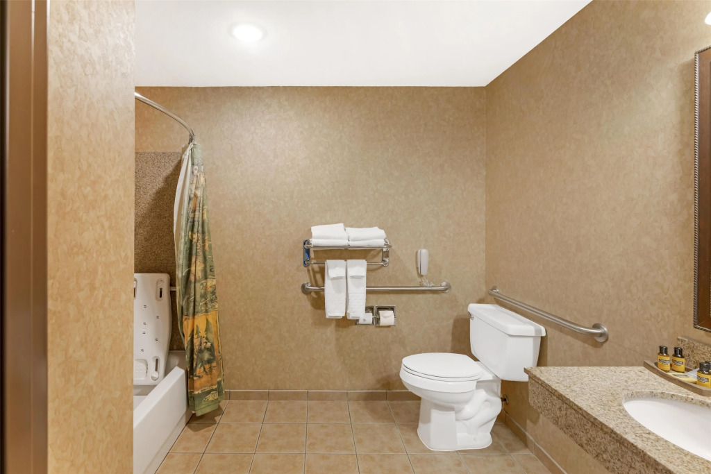 Best Western Plus Kelly Inn and Suites