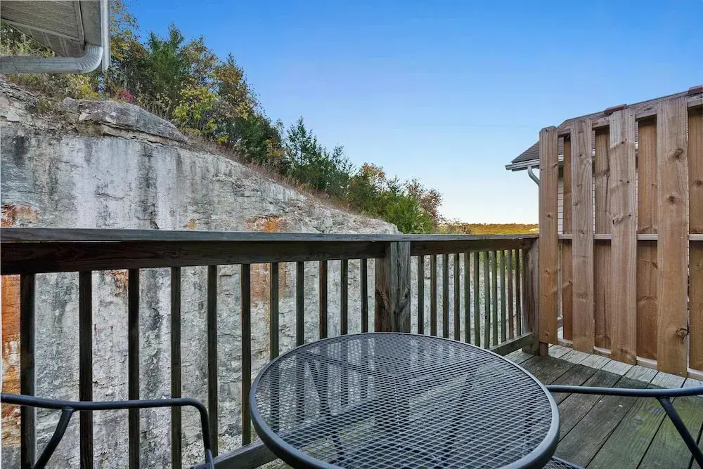 Branson Vineyards Escape - Quiet Serenity