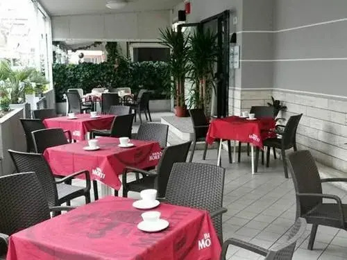 Hotel Laura