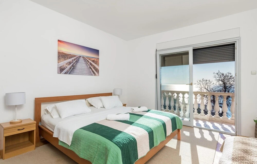 Awesome Apartment in Opatija With 3 Bedrooms and Wifi