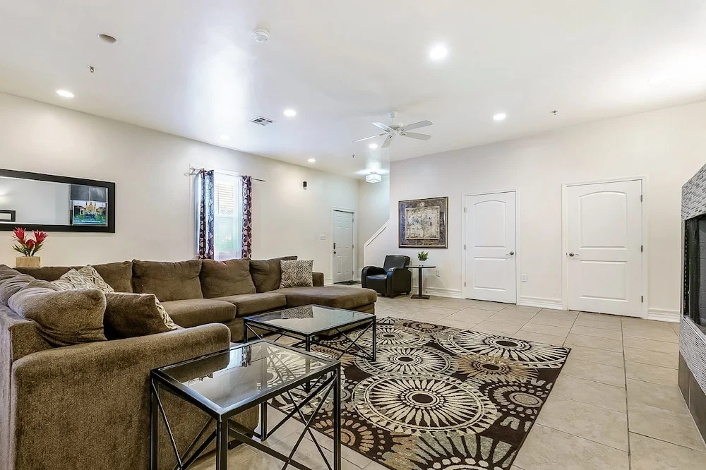 Stylish Condos Close to Art and Culture