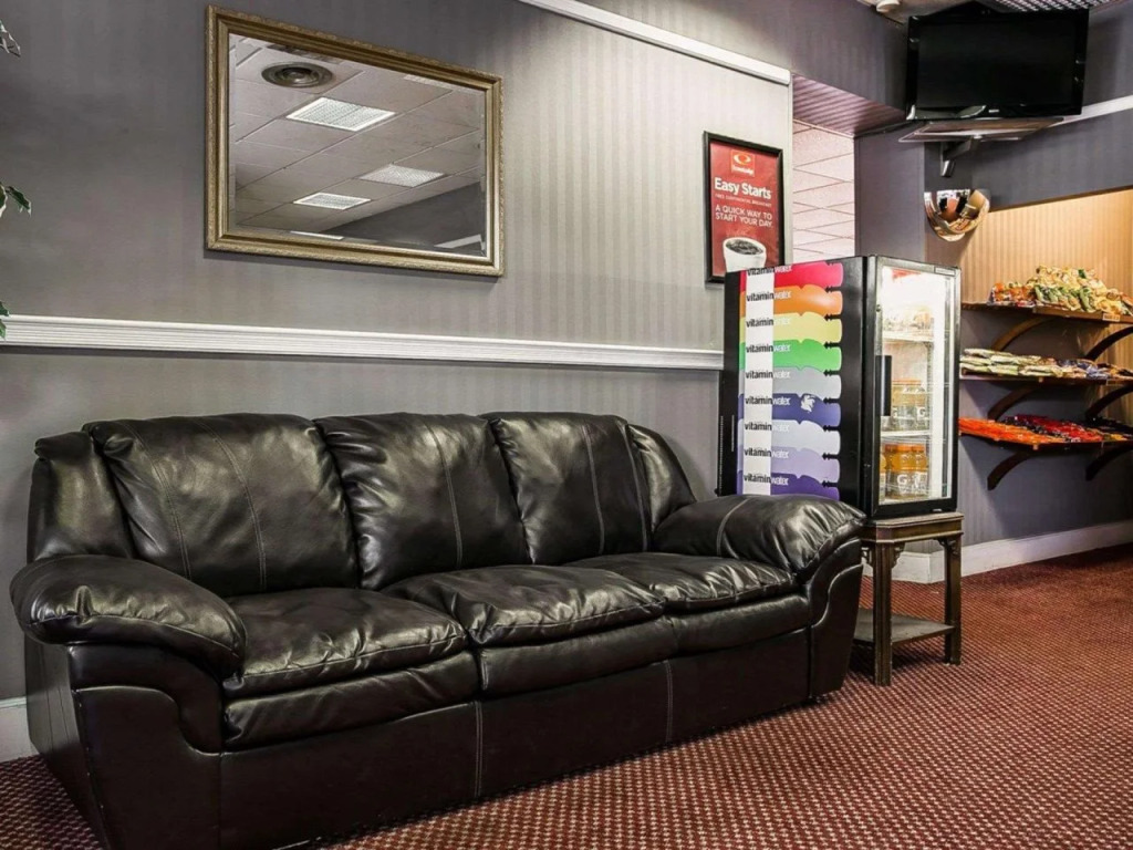 OYO Hotel Sumter SC Downtown