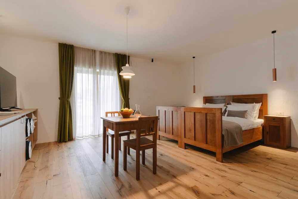 PIRA BOUTIQUE hotel