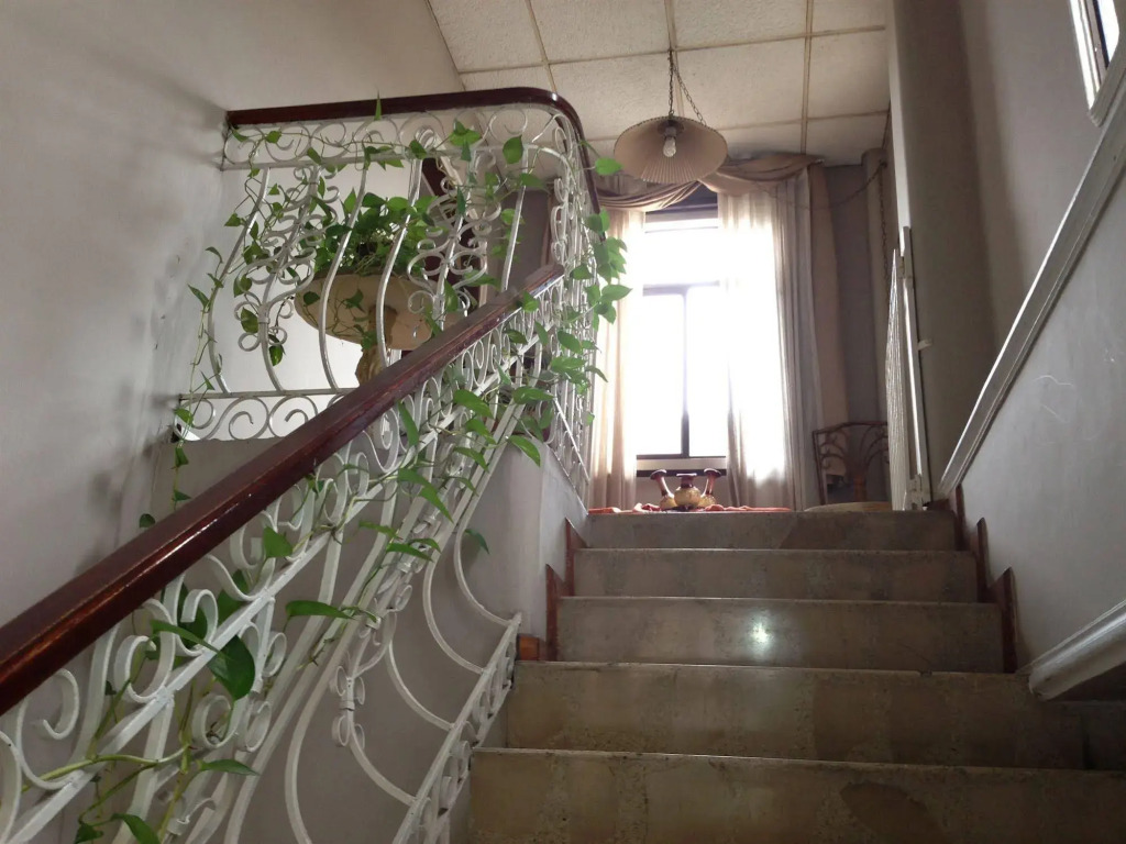 El Patio Suites II