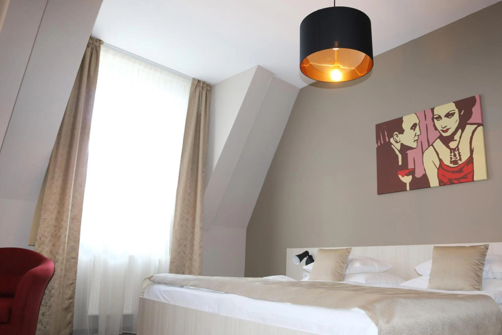 1.Republic Hotel